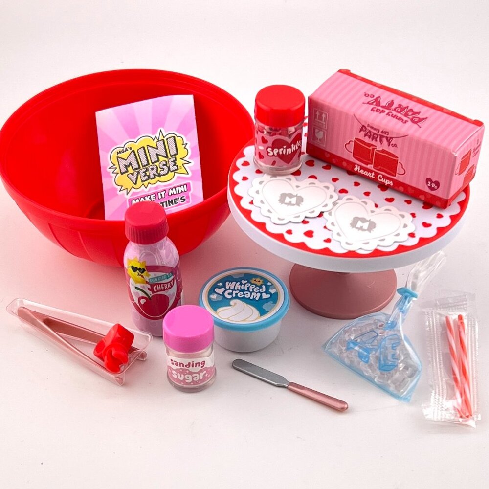 MGA Miniverse Make It Mini Valentine's Valentine Series 2 Cupid's Float Drink